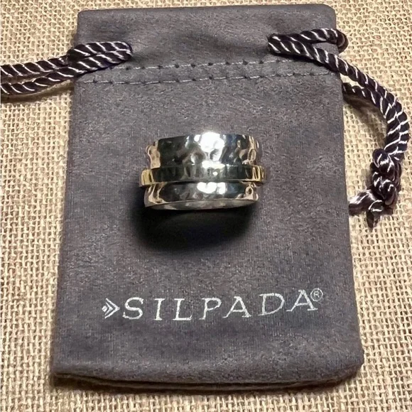 Silpada Hammered Circle Ring - Picture 5 of 13